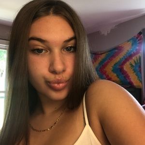 Meet your Posher, Veronica